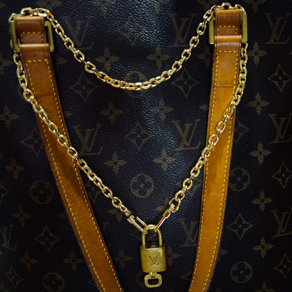 LV Lock & Key Necklace #314